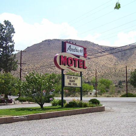 Andruss Motel Walker Extérieur photo
