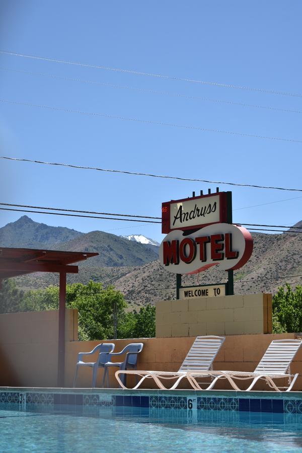 Andruss Motel Walker Extérieur photo